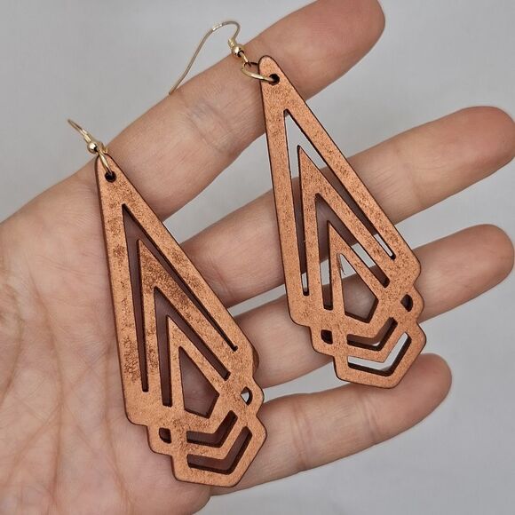 Copper colored abstract earring geometric shape jewelry - Picture 2 of 4